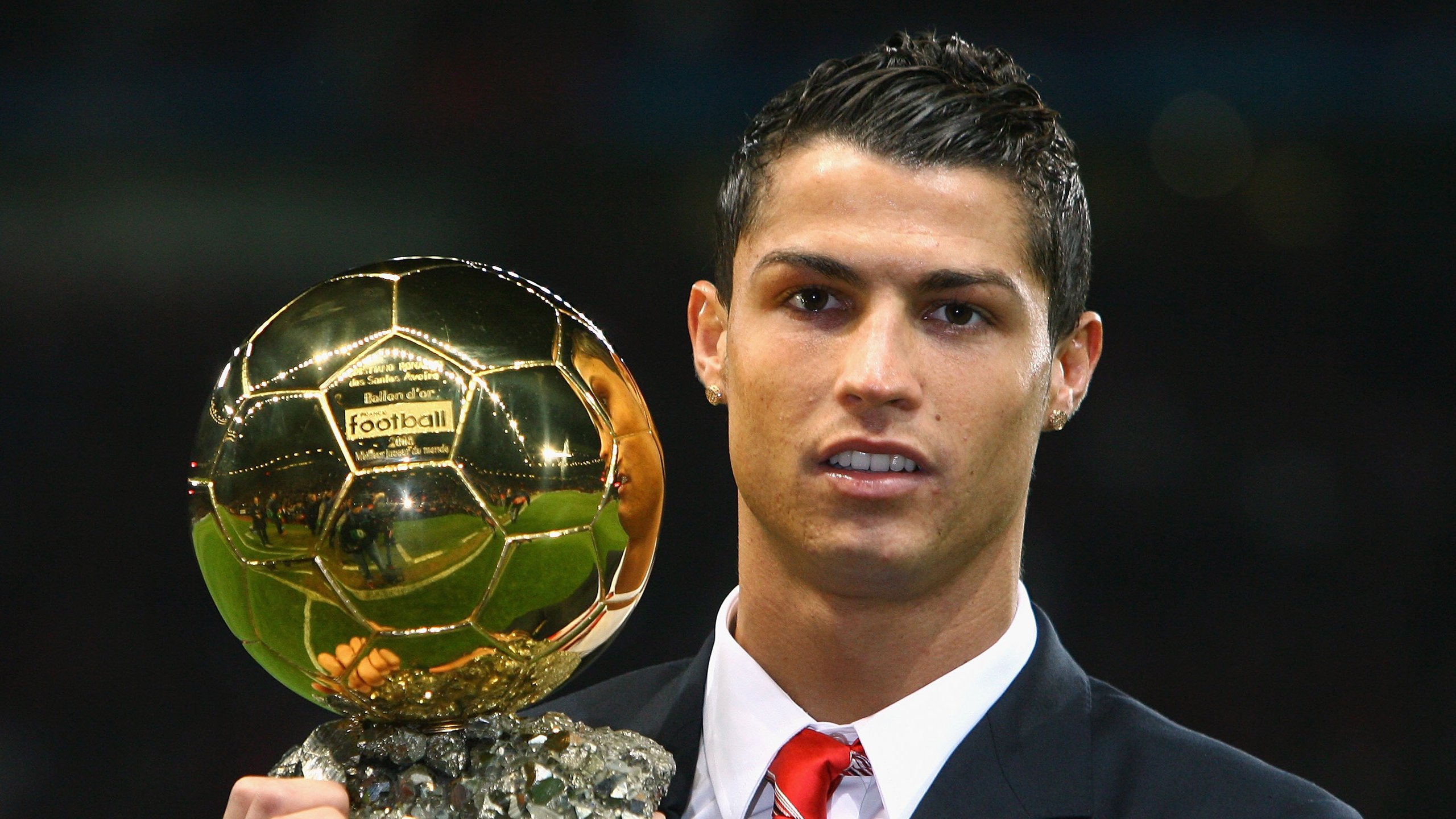 世界杯精彩绝伦：每个瞬间都令人热血沸腾！，世界杯锦集