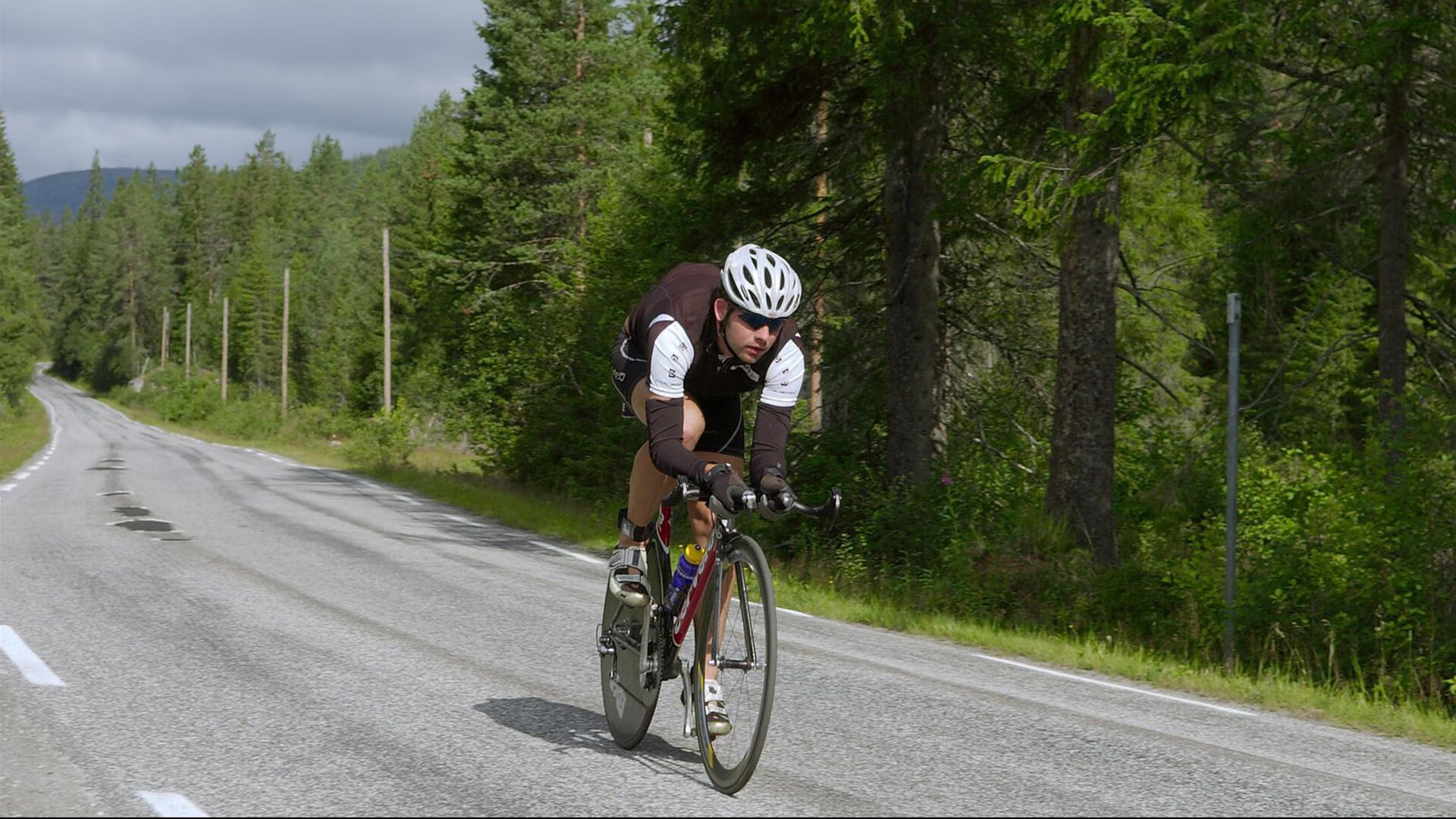 火箭大胜绿军 杜兰特终结对手脚踝，杜兰特对火箭到底受的什么伤